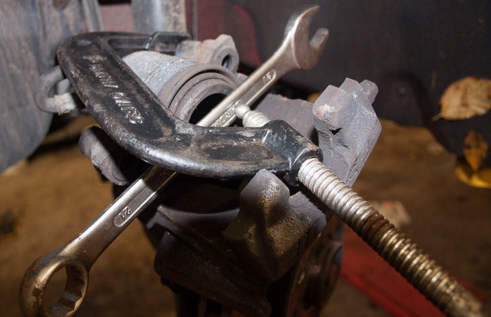 How To Change Disc Pads Up Owners Club